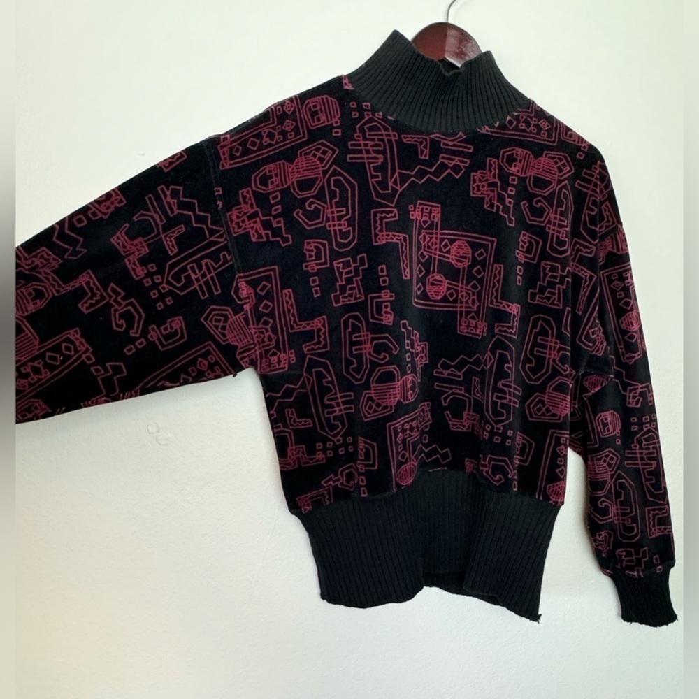 Vintage Chelsea Young Graffiti Sweater Womens Medium Black Long Sleeve Artsy - Picture 2 of 6